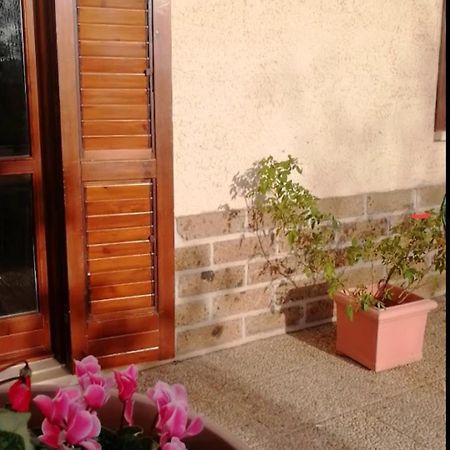 Le Carcare Villa Santo Stefano del Sole Bagian luar foto
